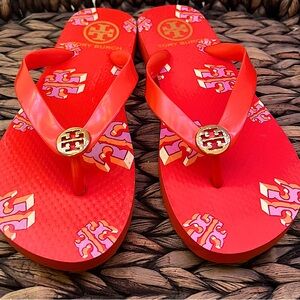 TORY BURCH Poppy Red with crazy logo Flip Flop Size 6.